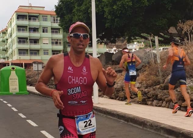 Santiago Navarro representó a 3COM Squad en el Triatlón de Puerto Naos 2019