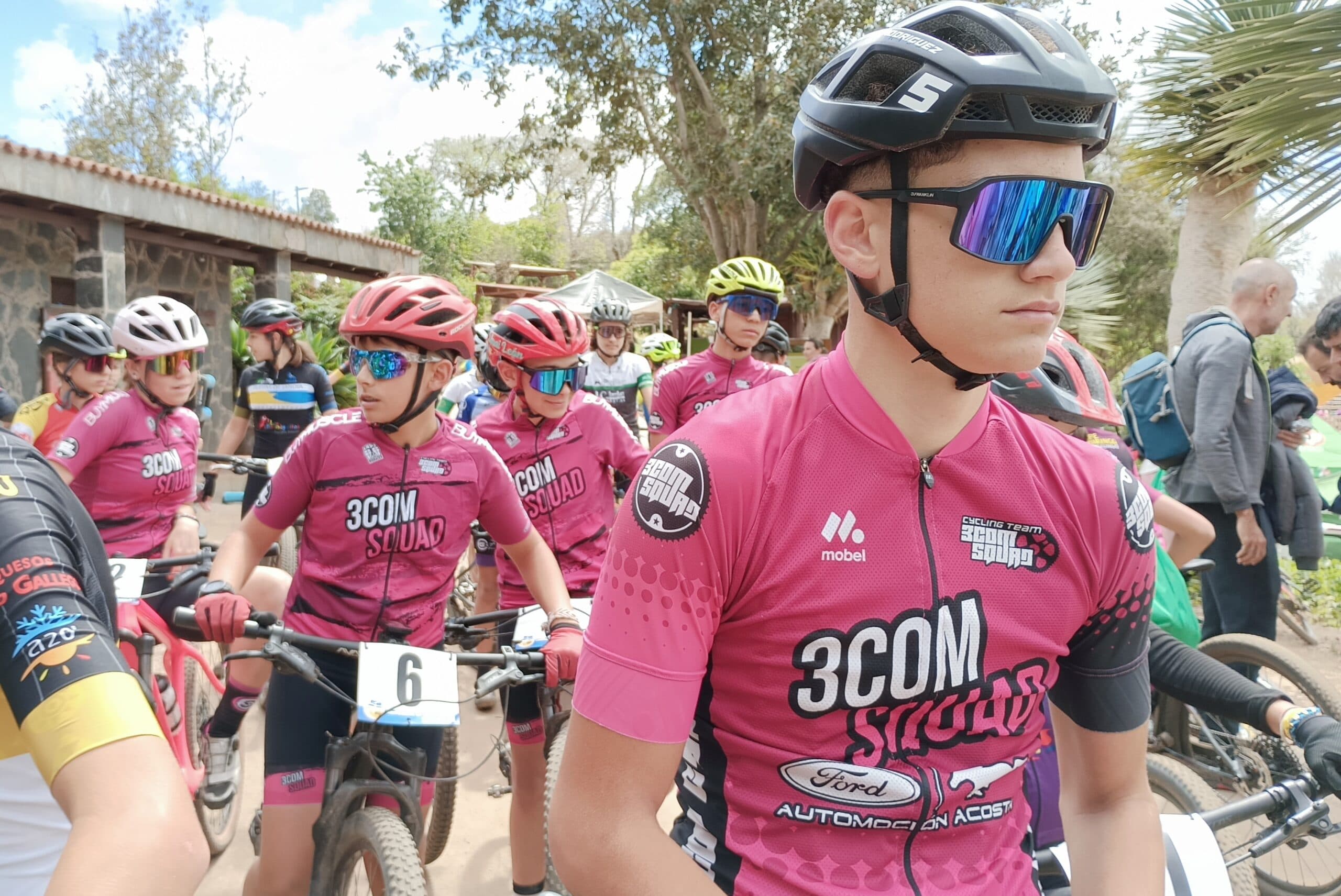 Éxito rosa en La Laguna de Valleseco: destacada actuación del 3COM Squad