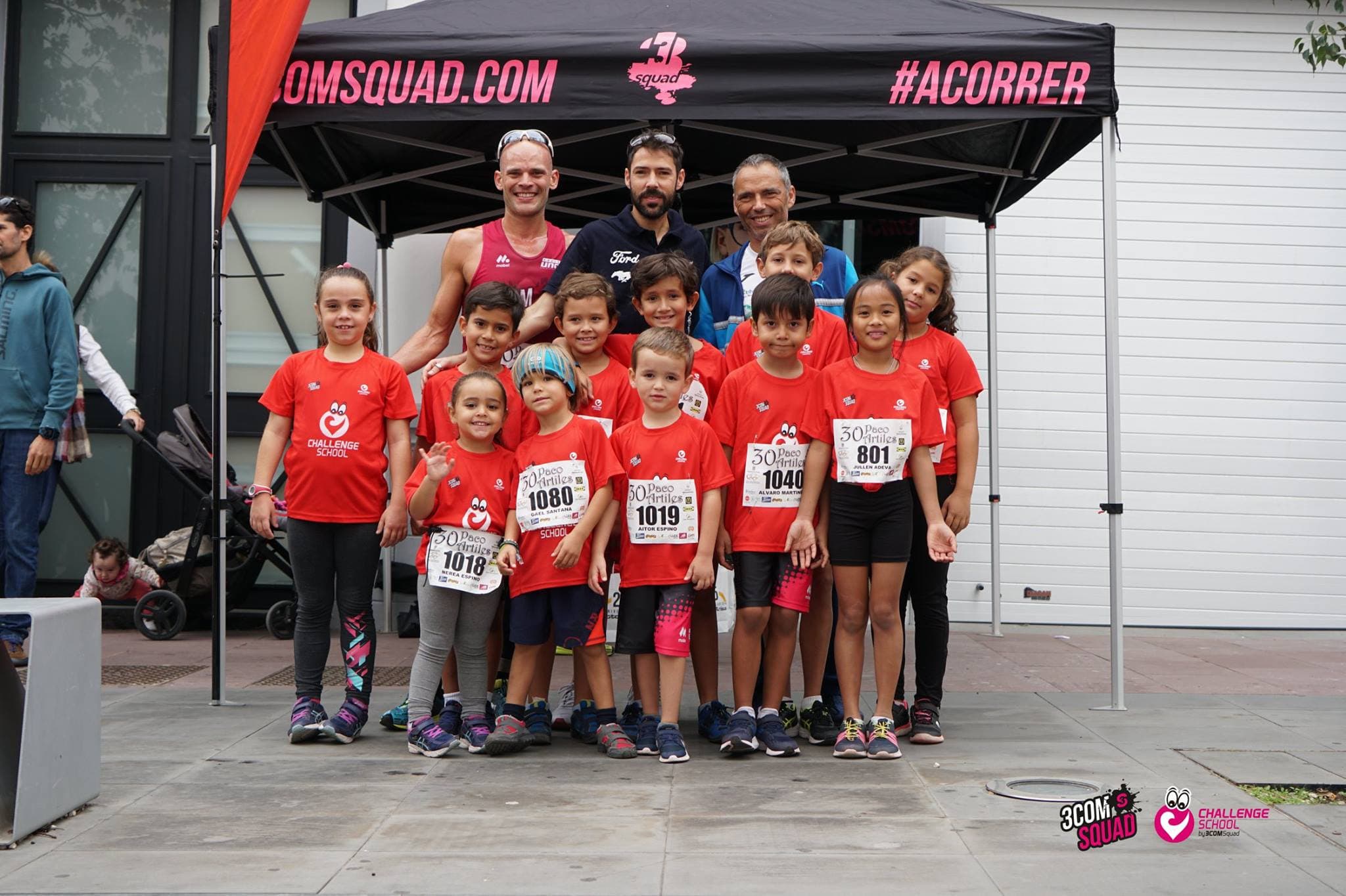El Challenge School se presenta en sociedad y deja su sello en la 30ª edición de la Carrera Popular Paco Artiles de Telde