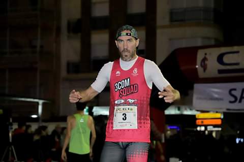 Juan Carlos Esteso se impone en el Cross Urbano Real Villa de Guardamar del Segura en M40
