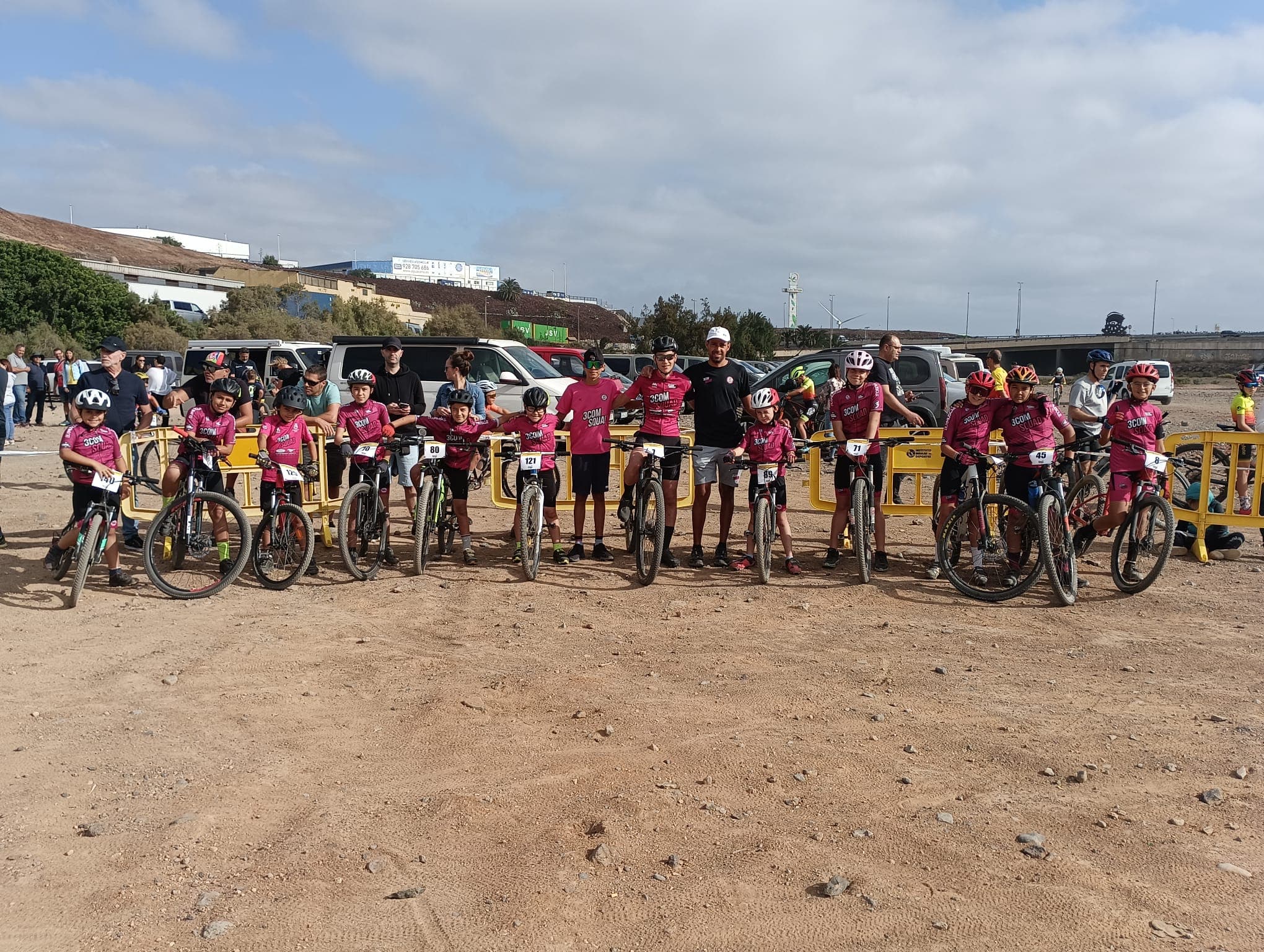 Magnífico papel de 3COM Squad en la 1ª prueba del Campeonato Gran Canaria de Escuelas de Ciclismo