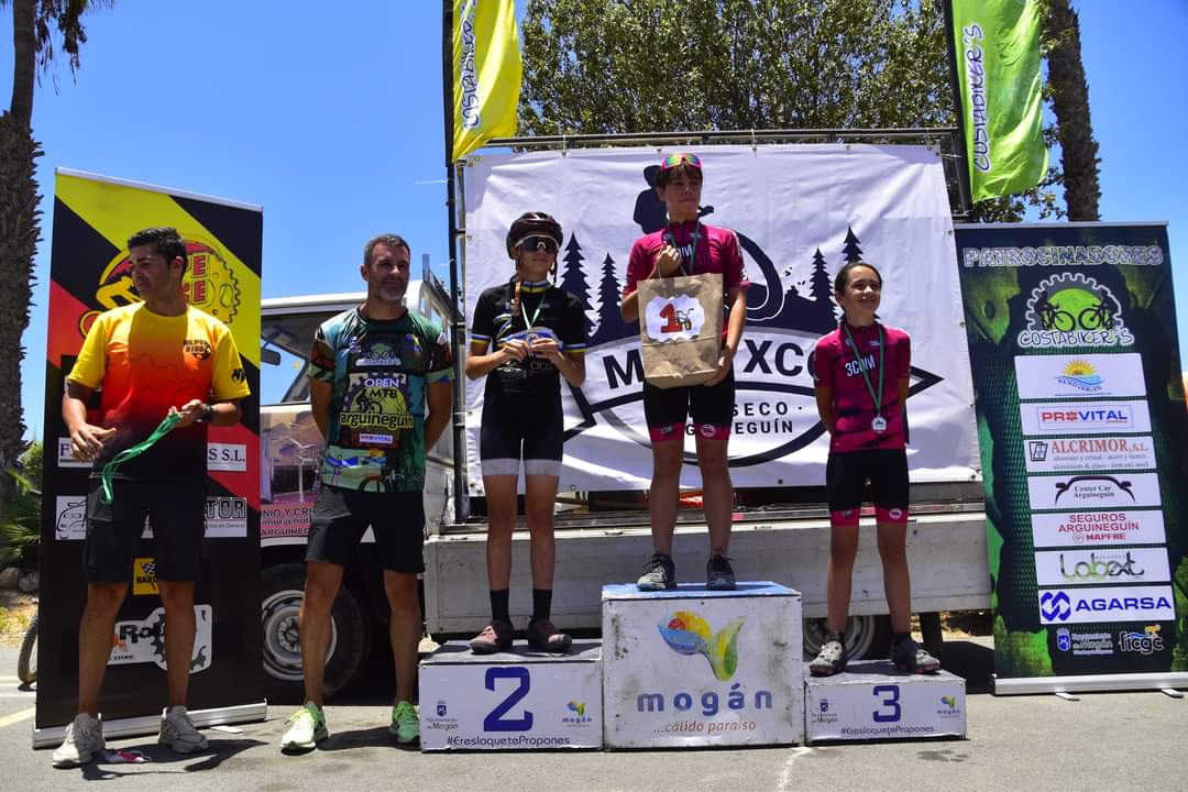 3COM Squad Brilla en la Carrera de Escuelas de Ciclismo Pino Seco