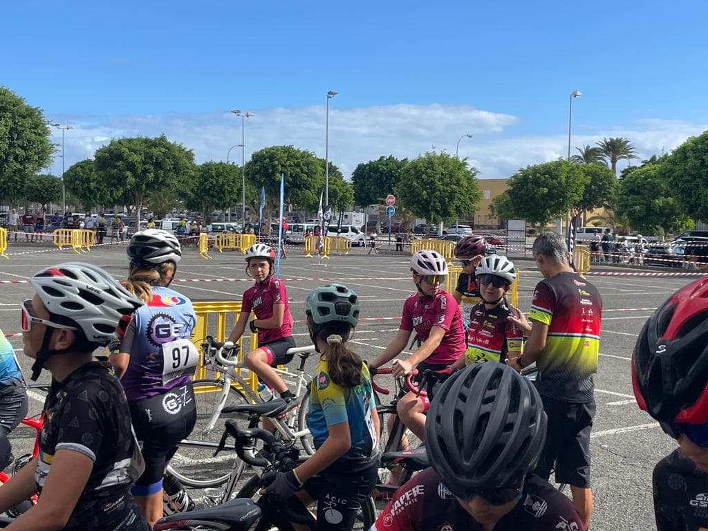3COM Squad presente en el campeonato de escuelas de Ciclismo