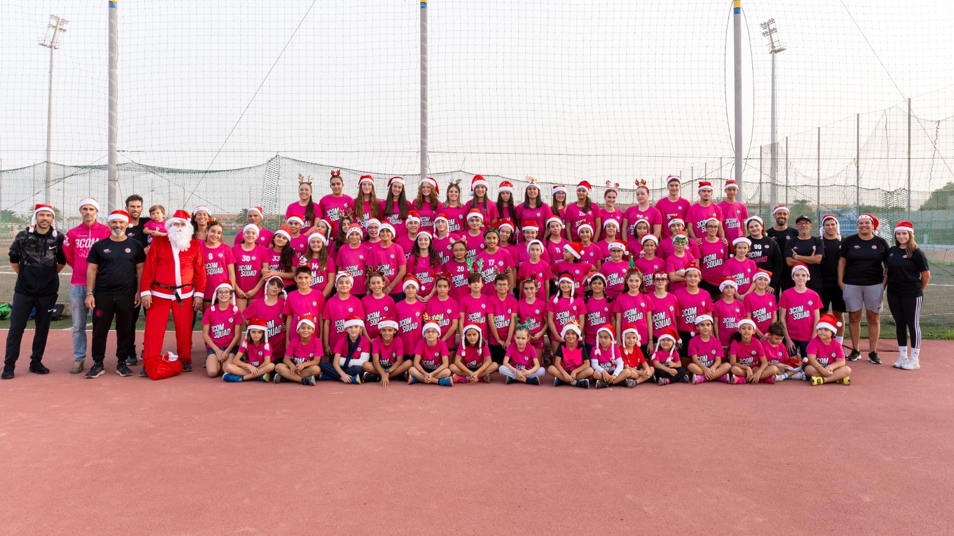 3COM Squad: Más de 200 deportistas celebran la navidad en Telde