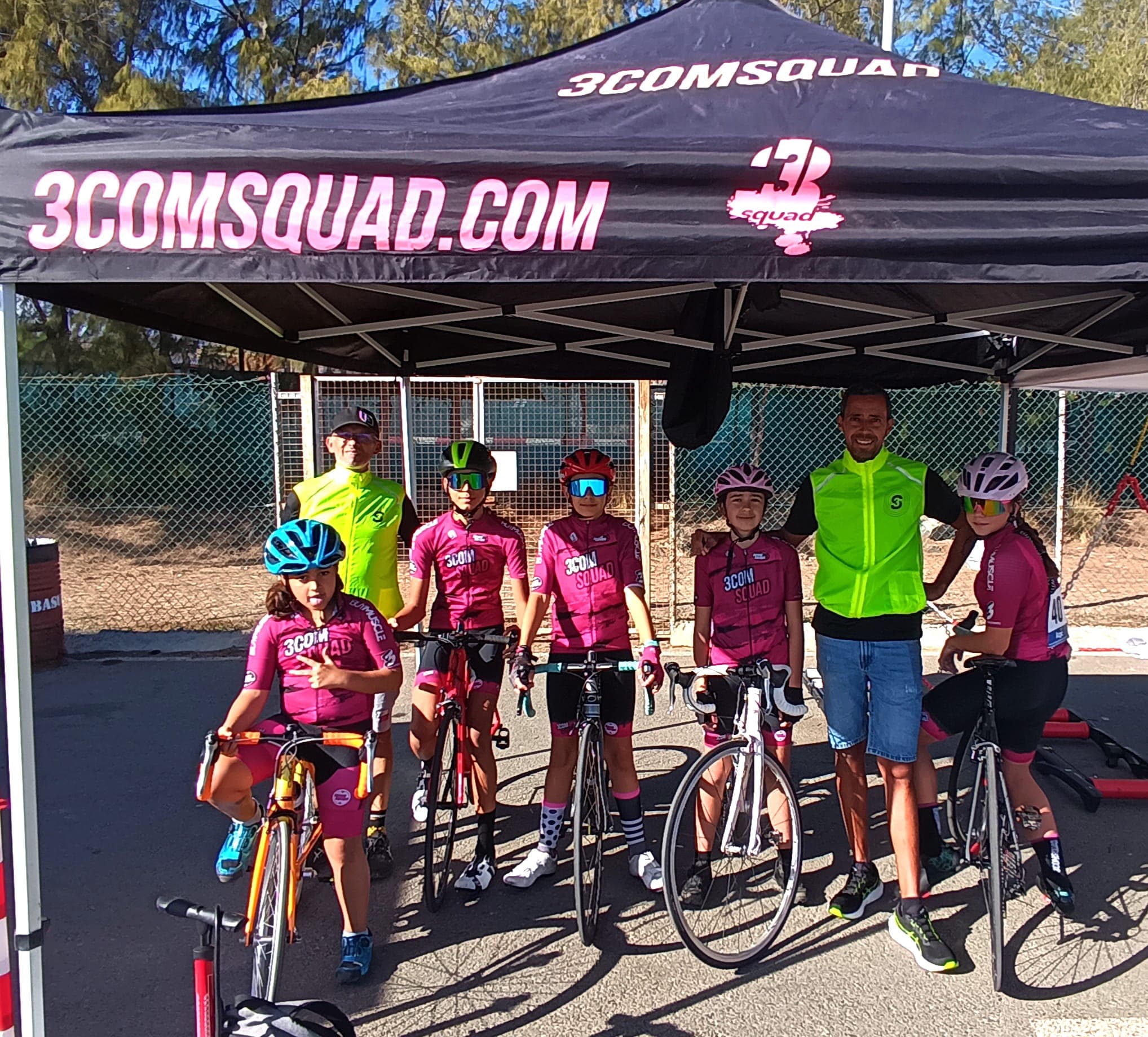 El 3COM Squad presente en el inicio del campeonato juegos insulares de escuelas