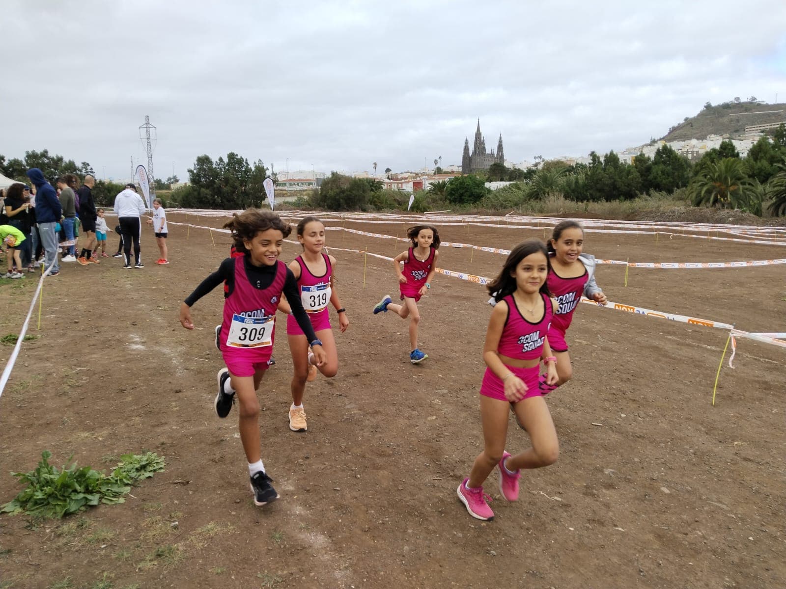 El 3COM Squad triunfa en la II jornada de cross de la FIAGC en Gran Canaria
